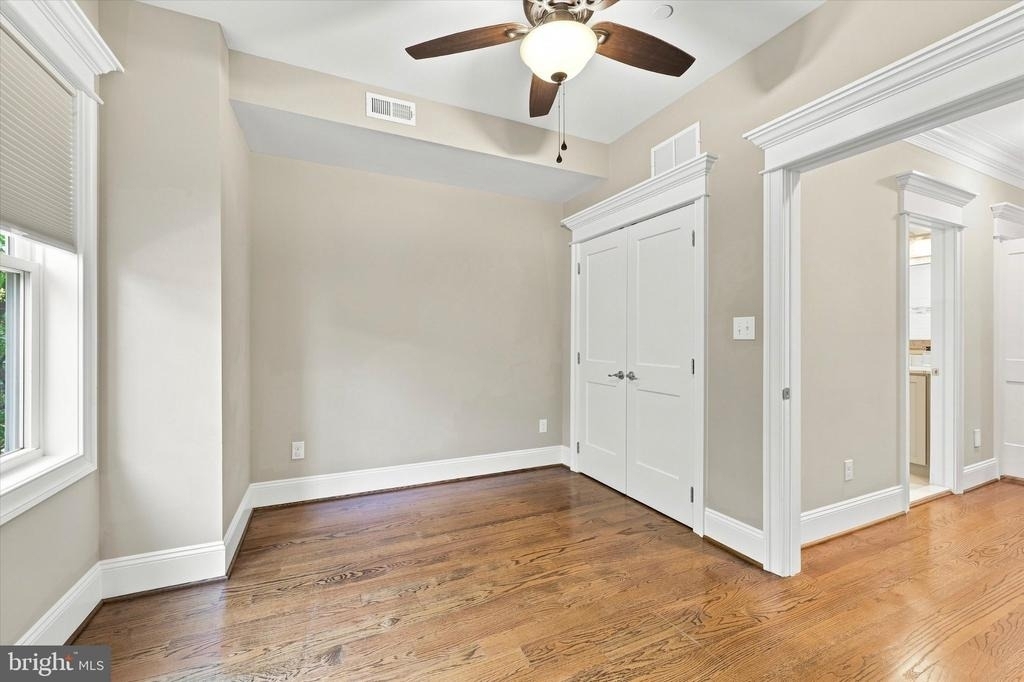 2138 Kater Street - Photo 24