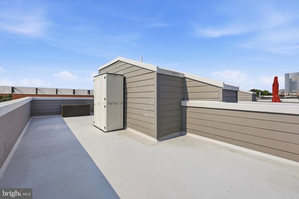 2138 Kater Street - Photo 34
