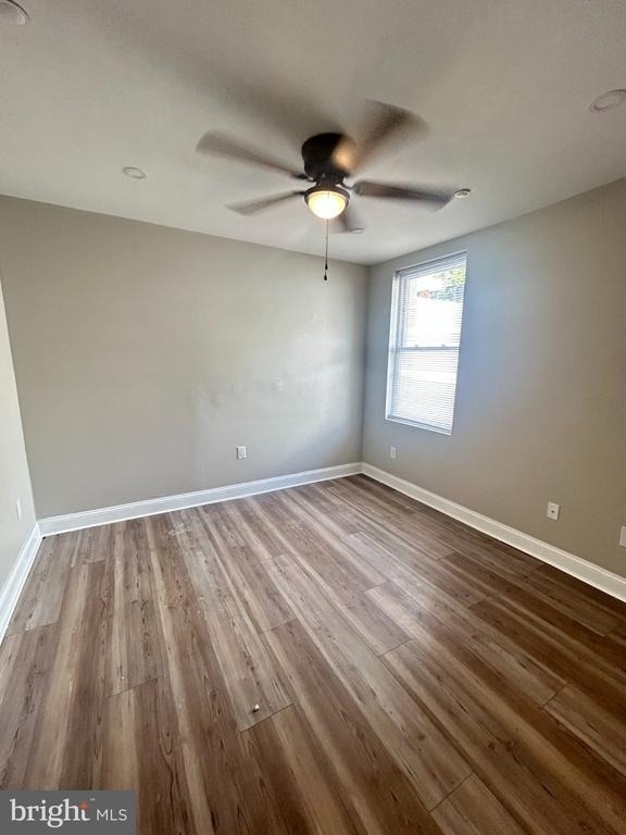 1528 N Mascher Street - Photo 11
