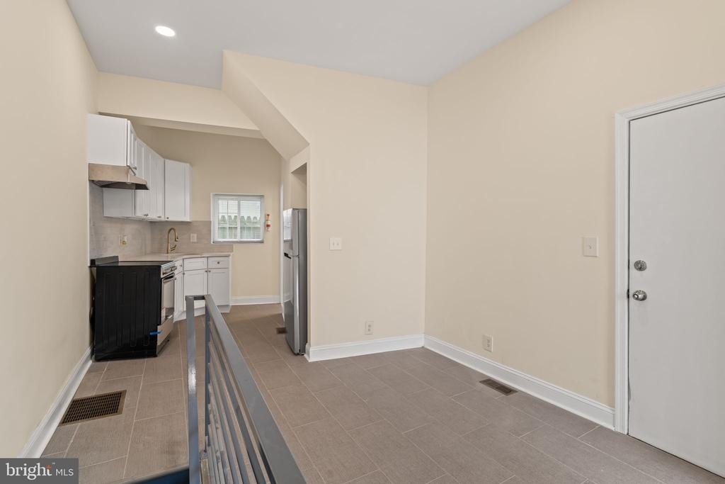 844 3rd - Photo 8