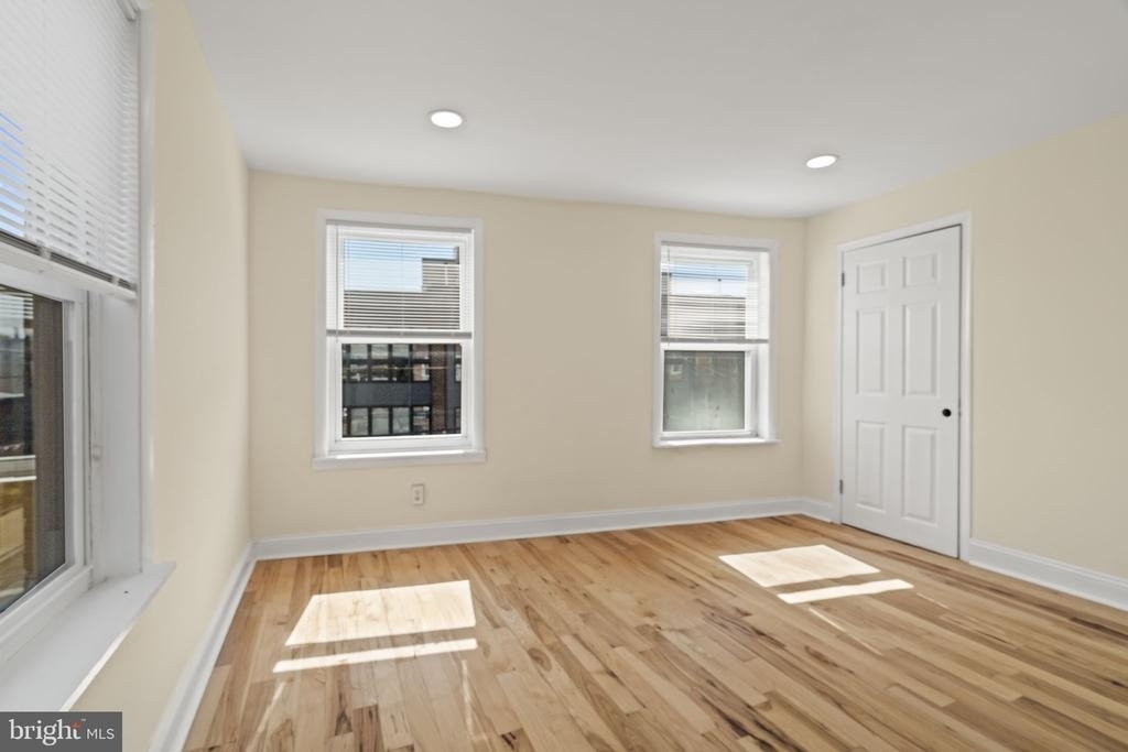 844 S 3rd - Photo 29