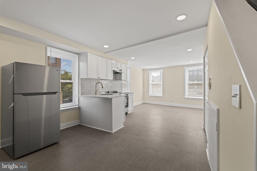 844 S 3rd - Photo 16