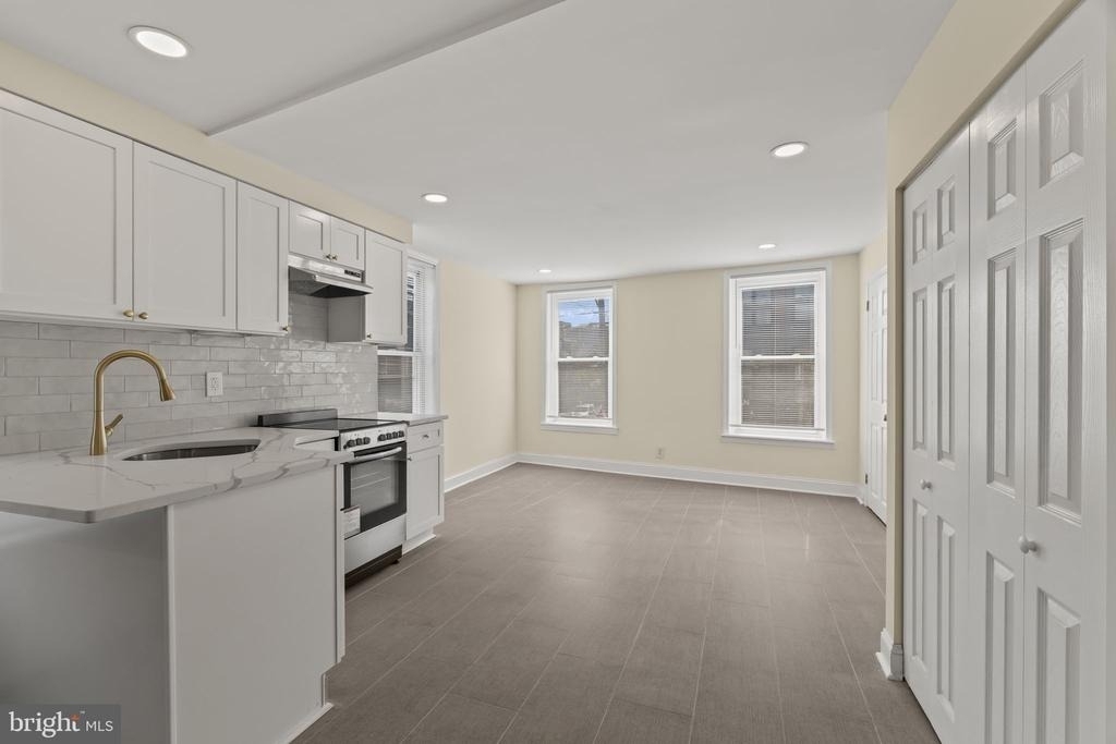 844 S 3rd - Photo 18