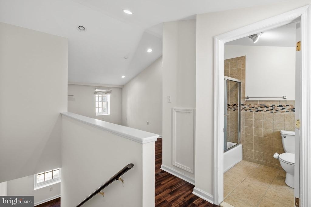 2054 Sansom Street - Photo 12