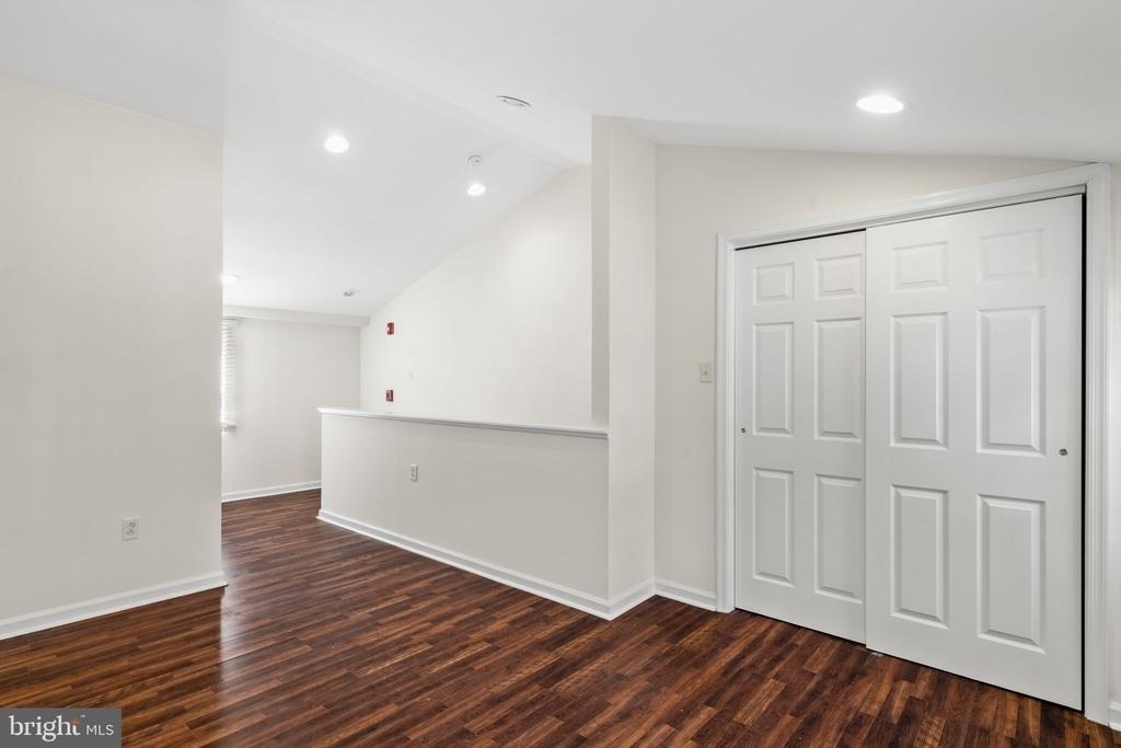 2054 Sansom Street - Photo 17