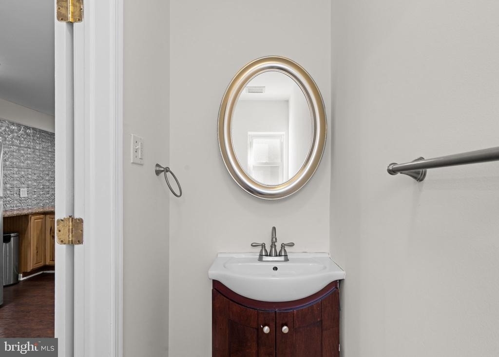 2054 Sansom Street - Photo 5