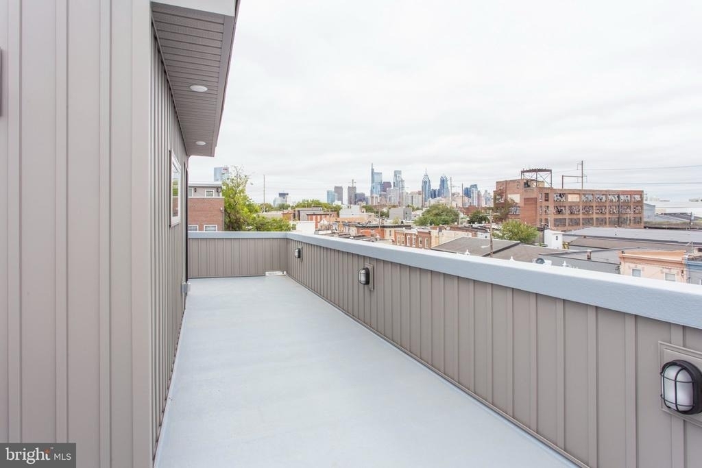 2611 Titan Street - Photo 32