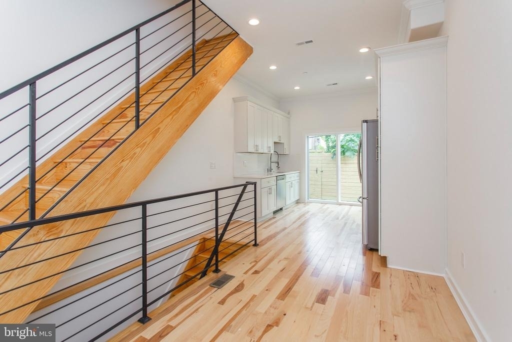 2611 Titan Street - Photo 3