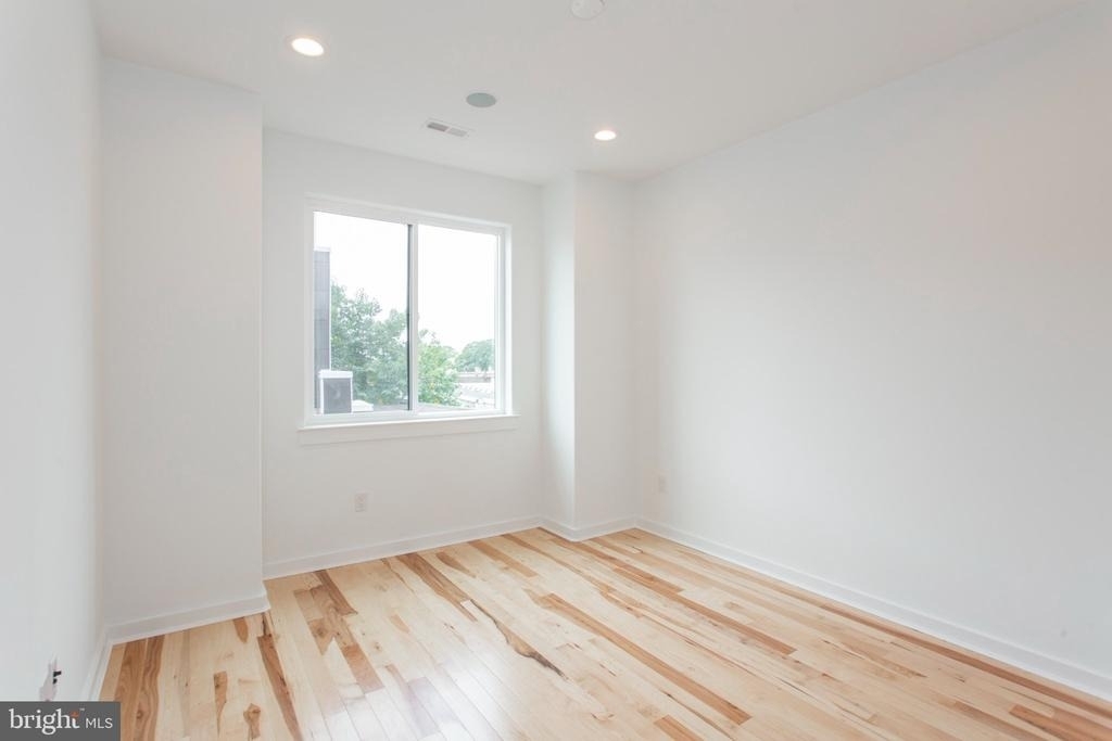 2611 Titan Street - Photo 26