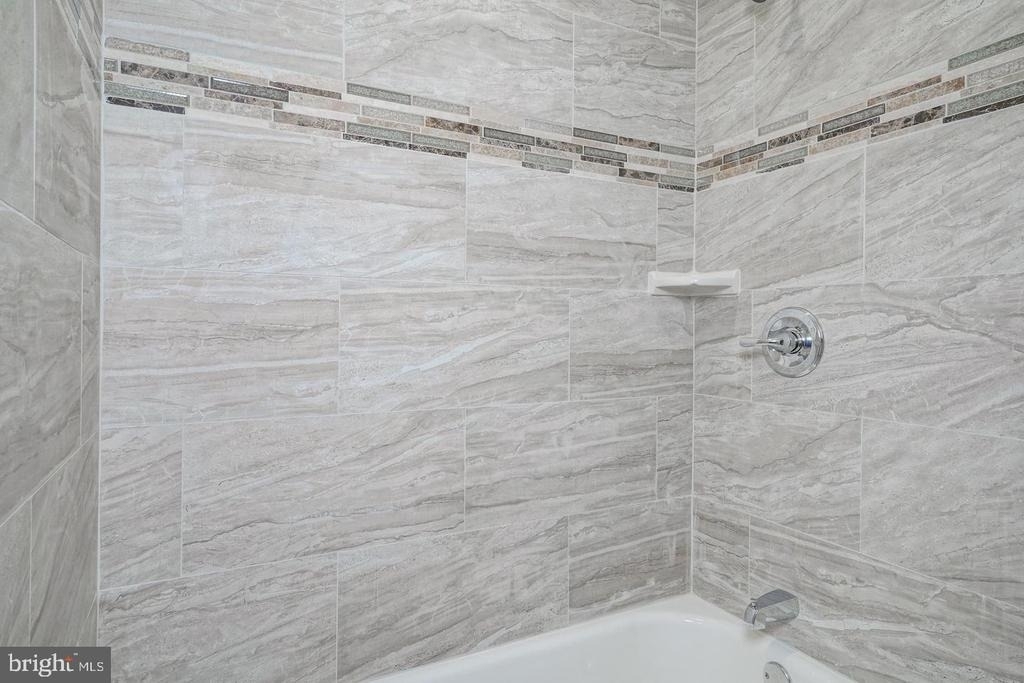 1348 N Dover Street - Photo 15