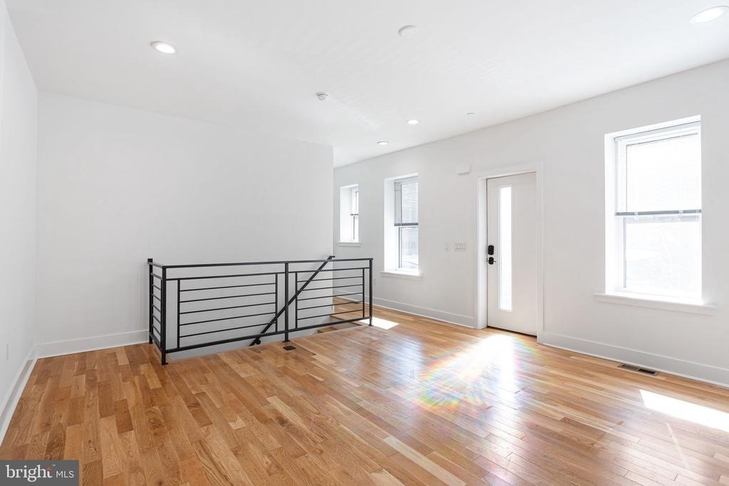 1500 N 26th Street - Photo 2