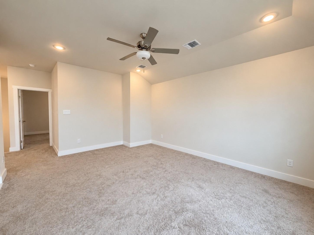 19124 Moreland Ln - Photo 20