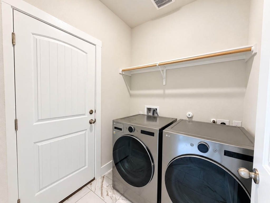 19124 Moreland Ln - Photo 34