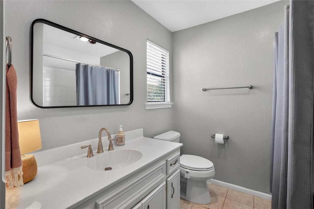 1911 Stoneridge Rd - Photo 17