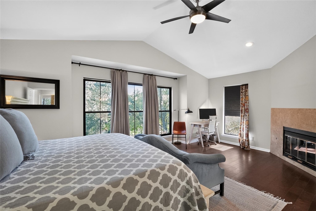 1911 Stoneridge Rd - Photo 11