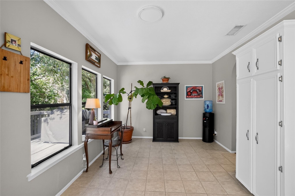1911 Stoneridge Rd - Photo 10
