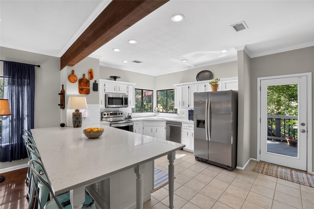 1911 Stoneridge Rd - Photo 9