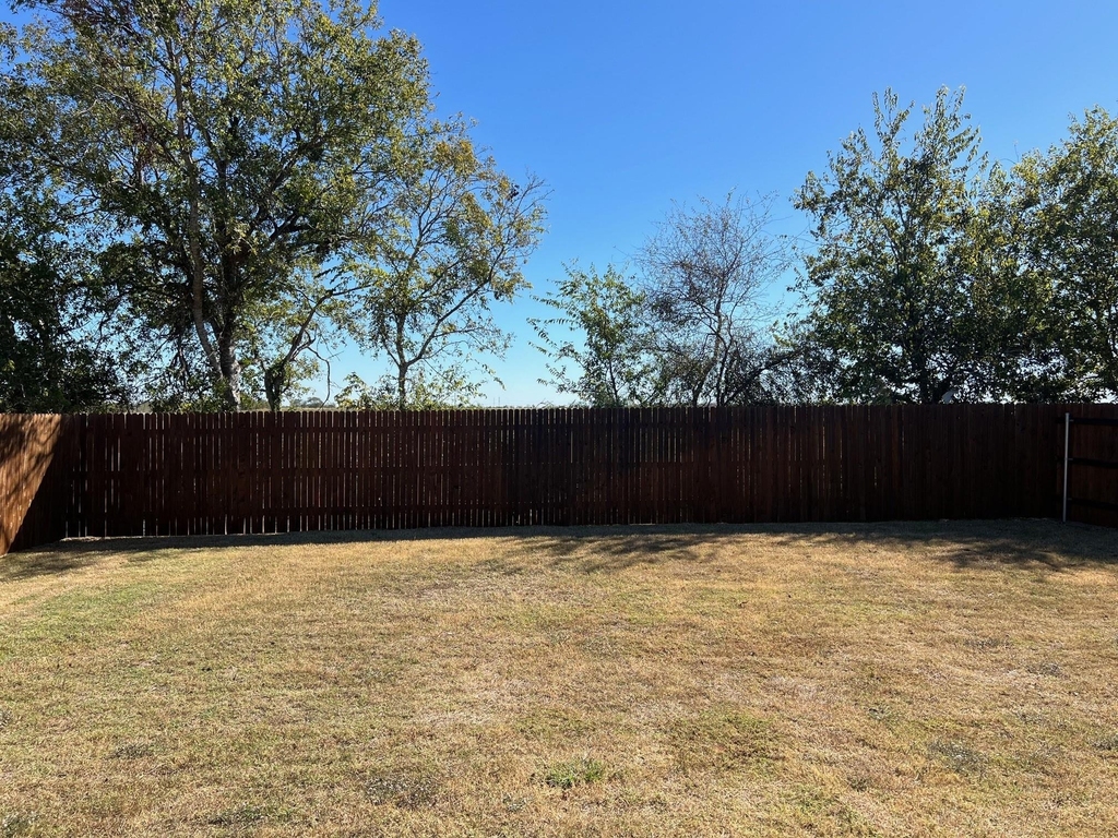 907 Adler Way - Photo 15