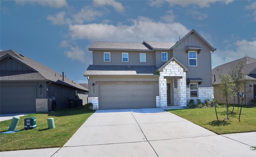 206 Pico St - Photo 1