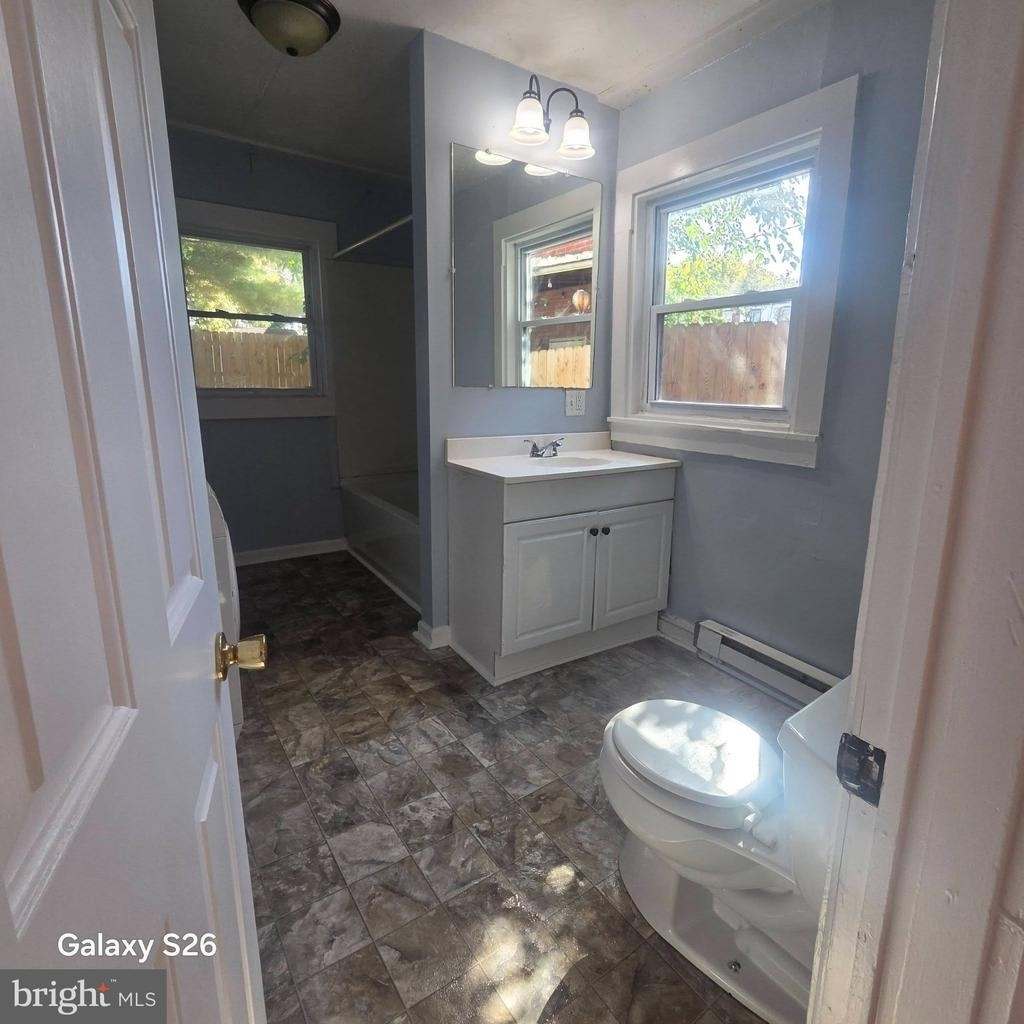38 Liberty Street W - Photo 11