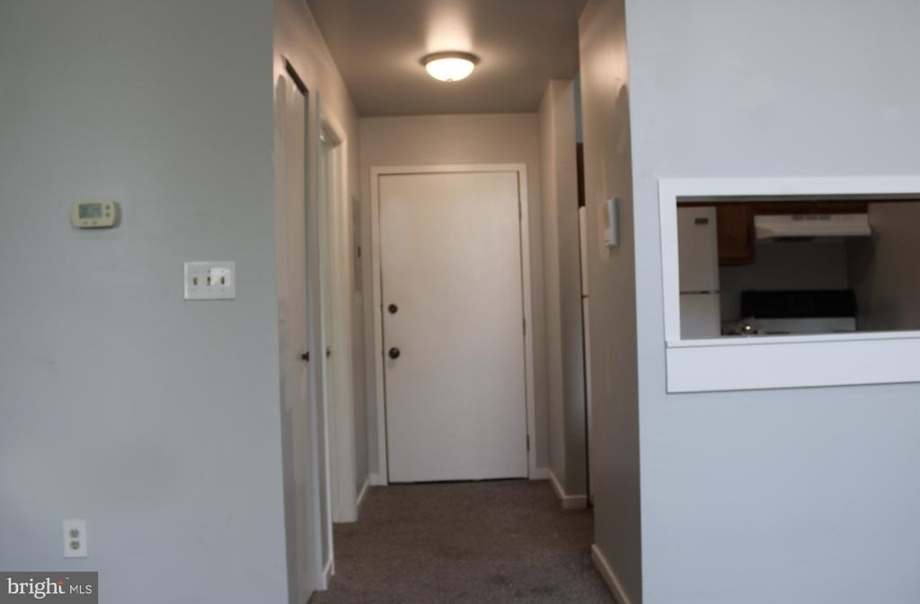 745 Manor Street - Photo 3