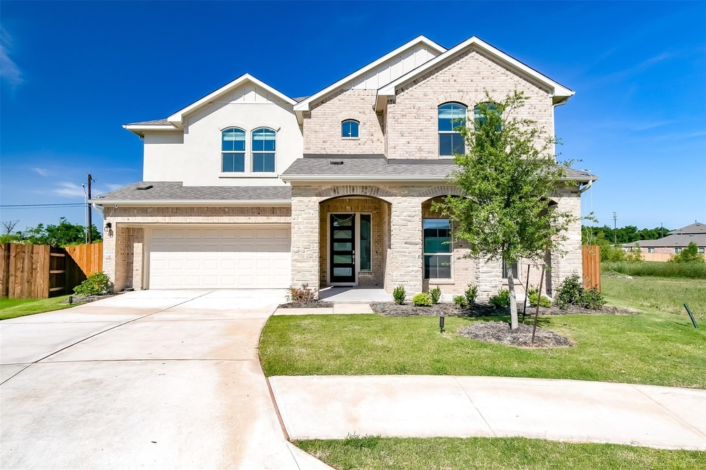 16701 Casa Anna Dr - Photo 0