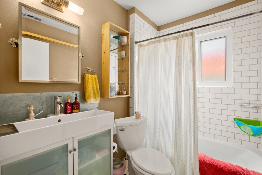 408 Ramble Ln - Photo 13
