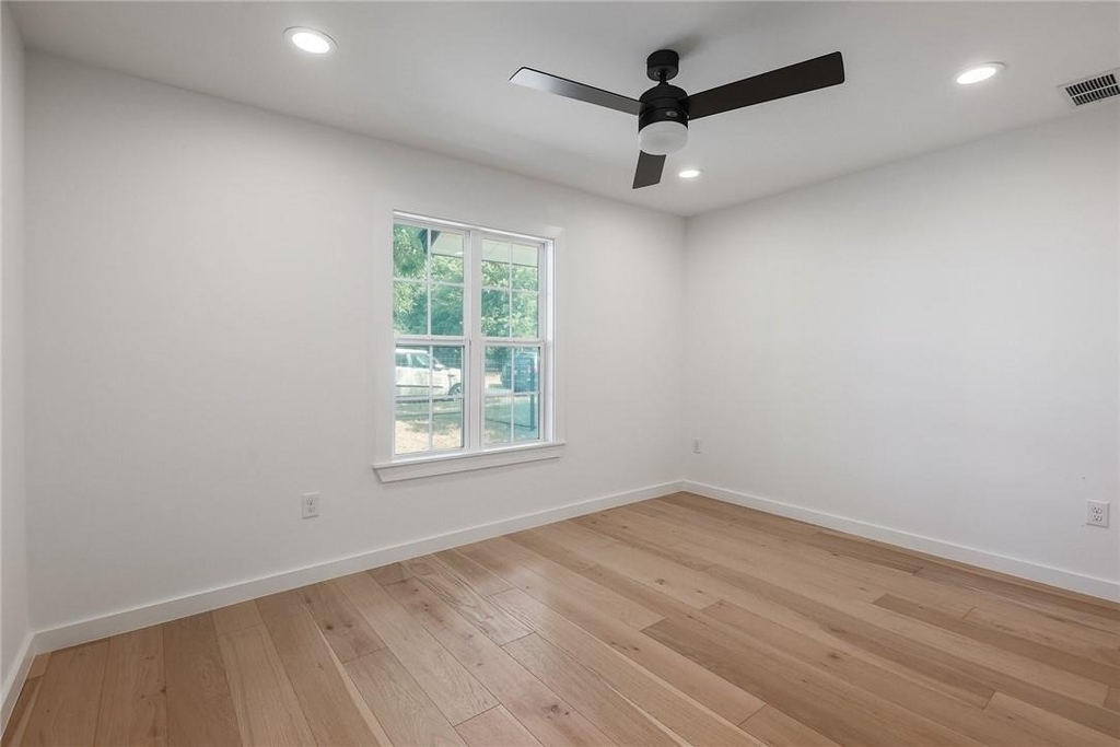 7109 Cherry Meadow Dr - Photo 16