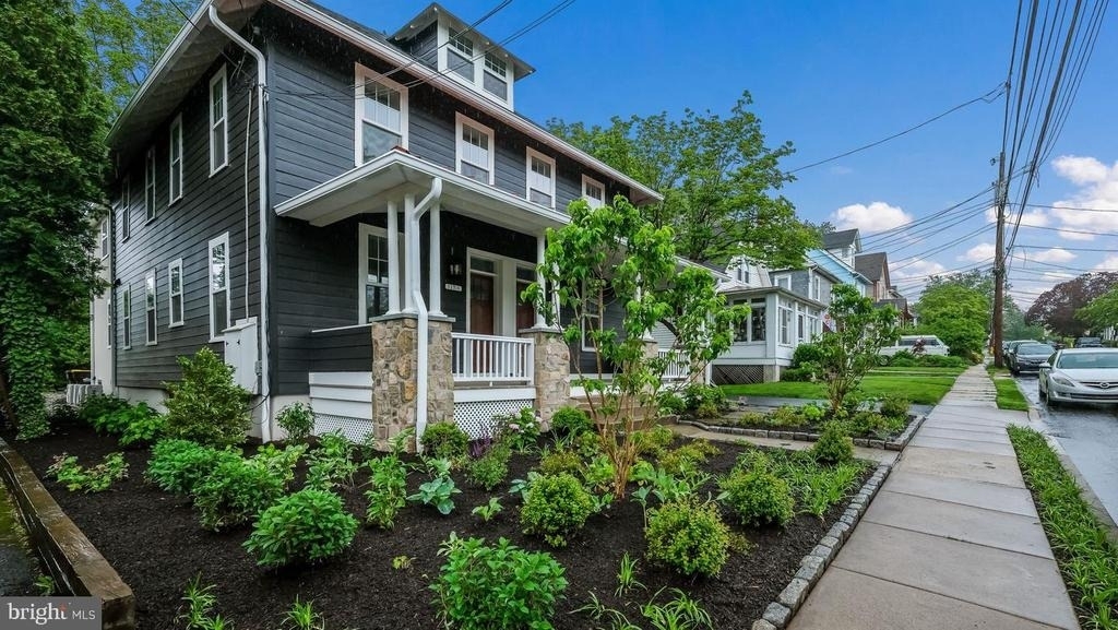 115 Harvey Avenue - Photo 2
