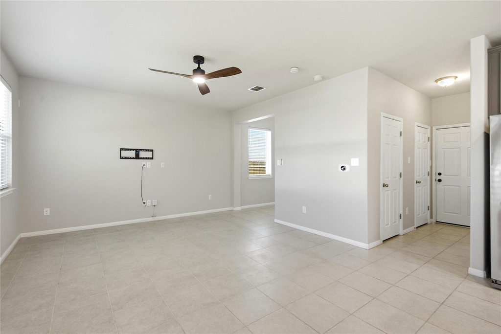 1214 Falconer Way - Photo 7