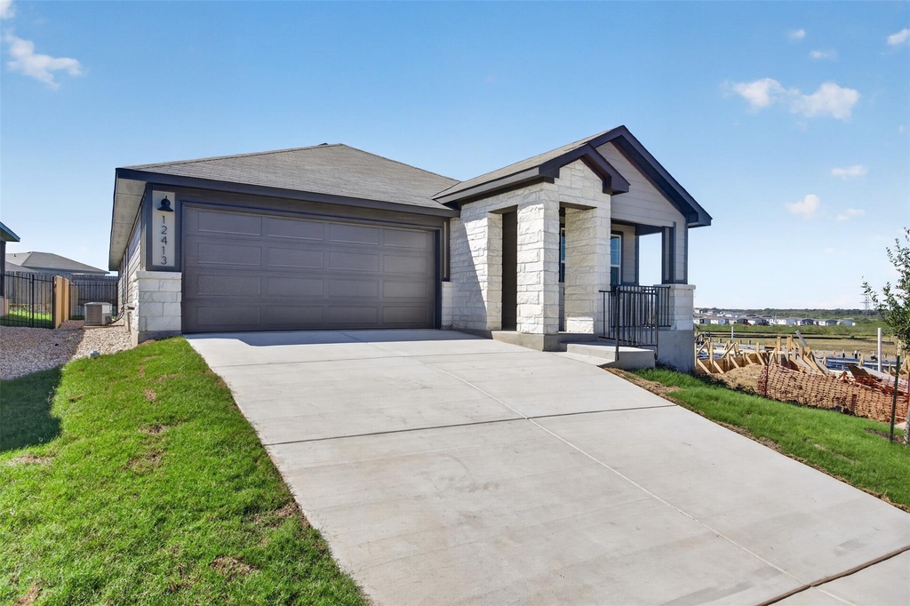 12413 Saint Thomas Dr - Photo 1