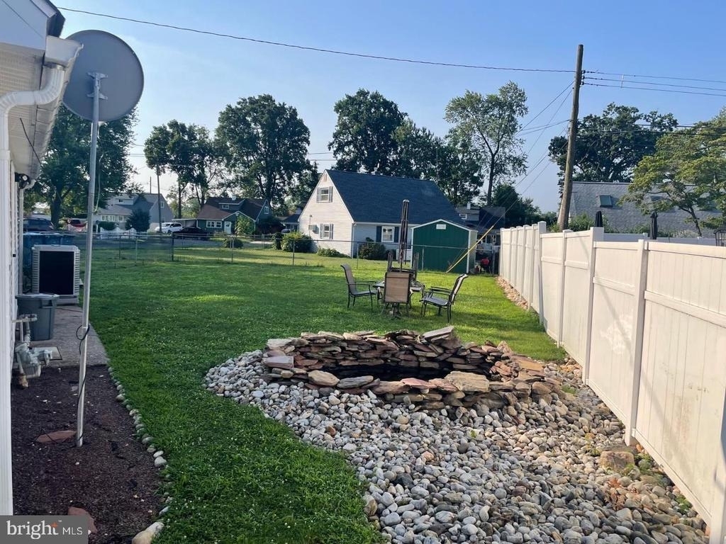 587 Arbor Road - Photo 5