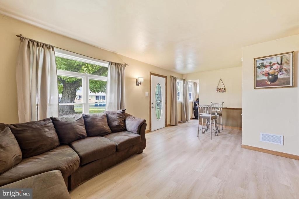 587 Arbor Road - Photo 10