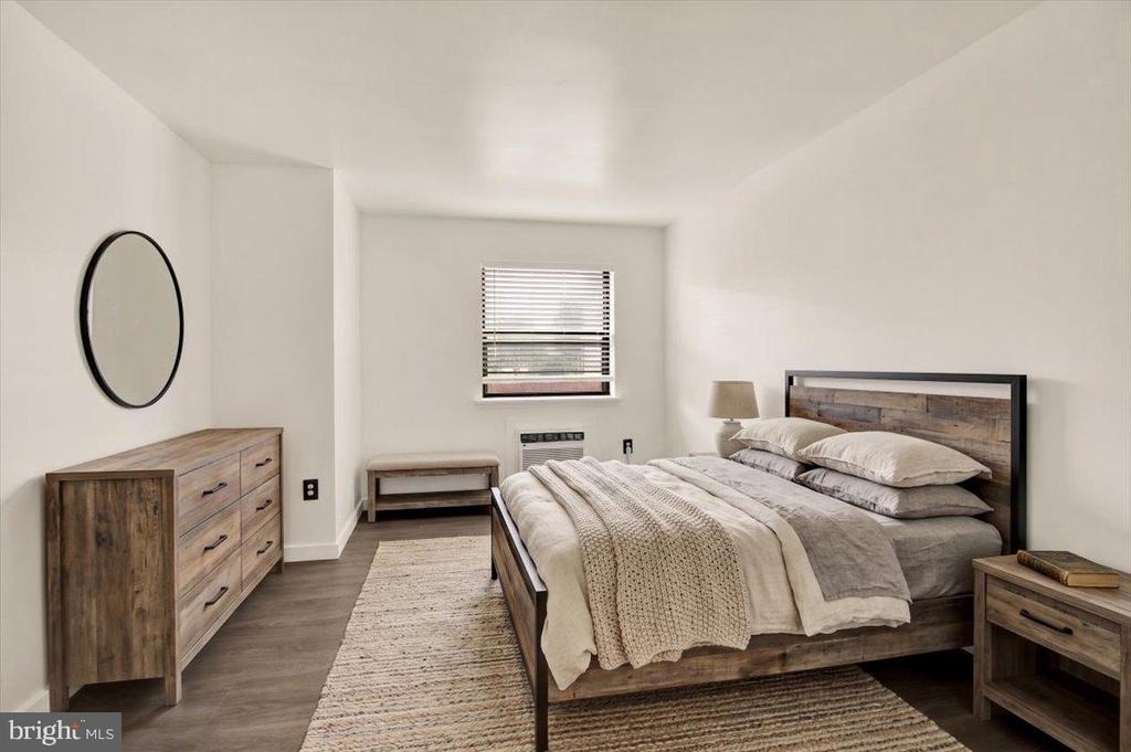 1334 W Wyomissing Boulevard - Photo 2