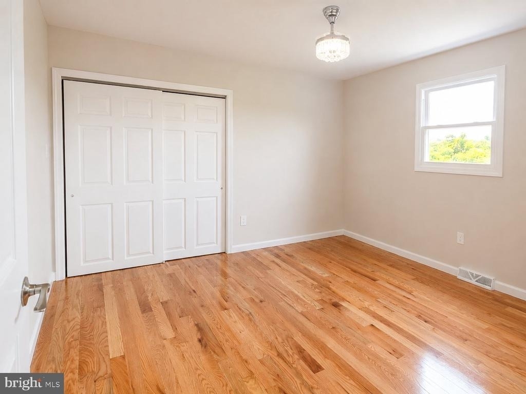 322 Madison Avenue - Photo 14