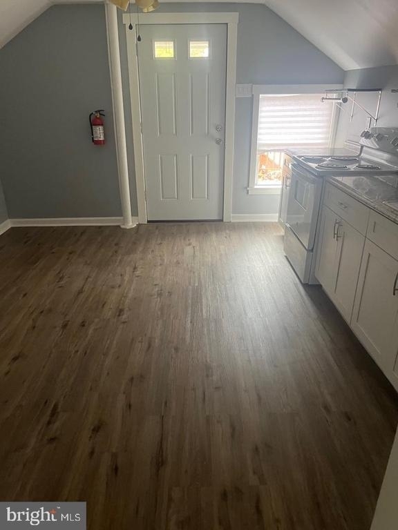 1323b Washington Avenue - Photo 7