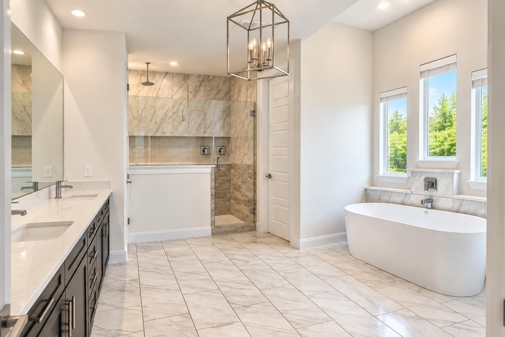 104 Caleb Ct - Photo 8