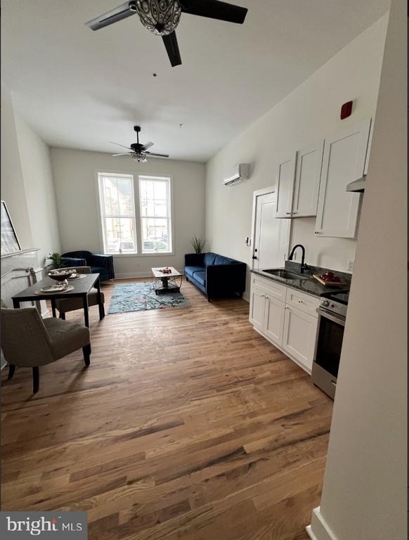 106 E Broad Street - Photo 2