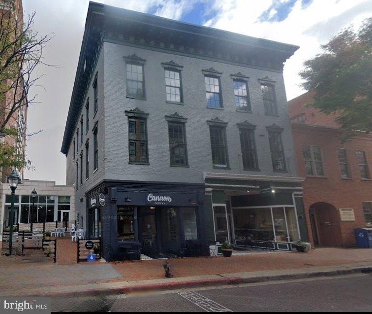 6 Public Square - Photo 0