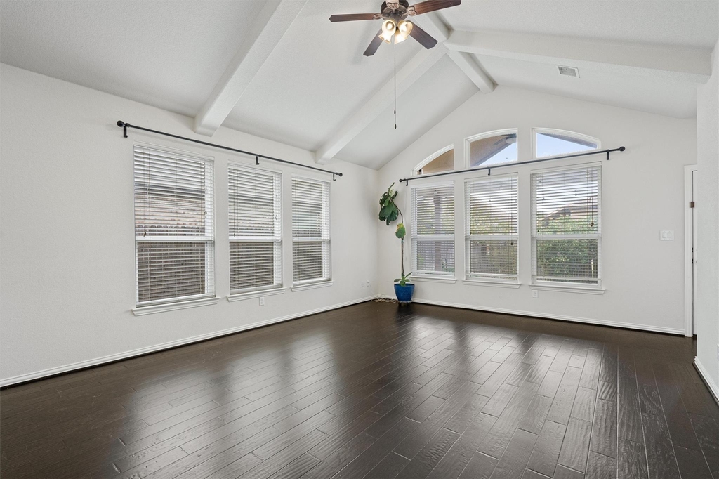 304 Peggy Dr - Photo 12