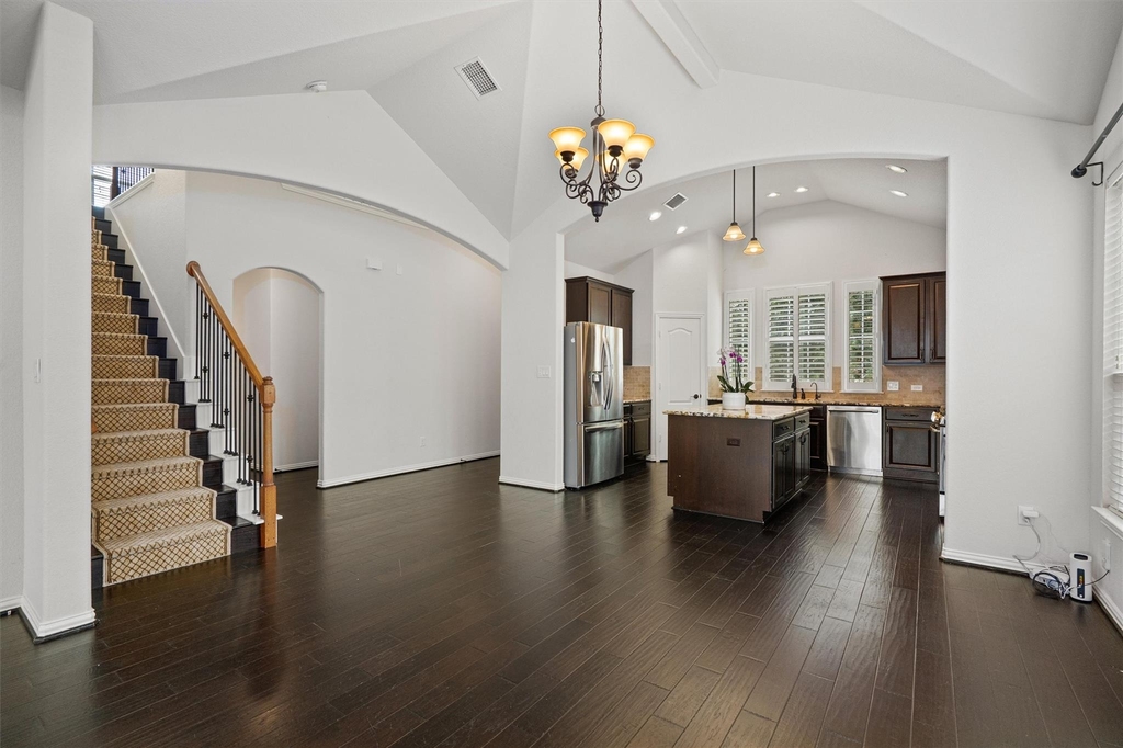 304 Peggy Dr - Photo 8