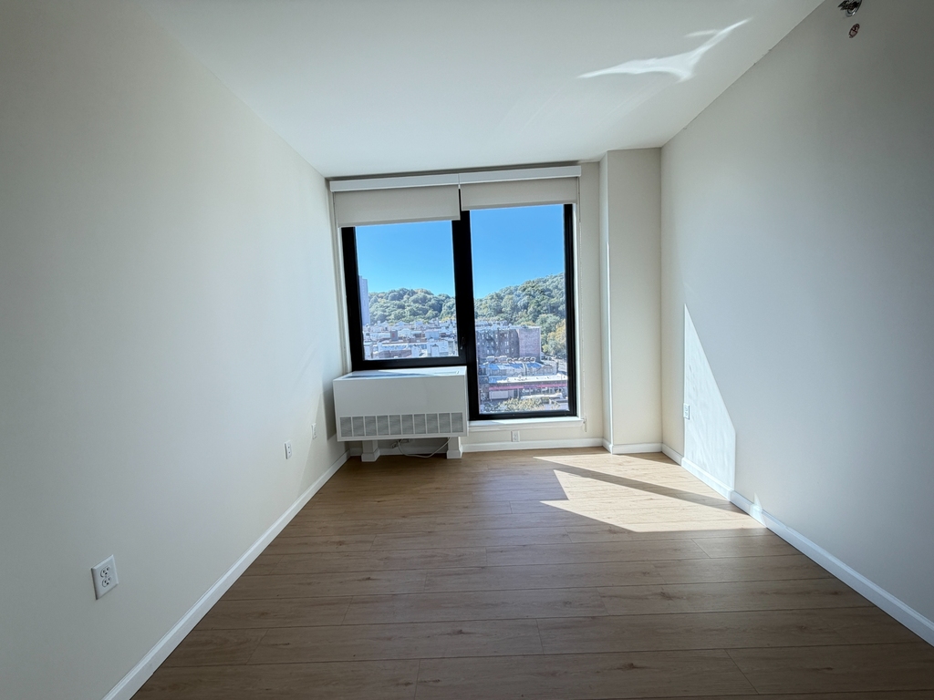 4778 Broadway - Photo 1