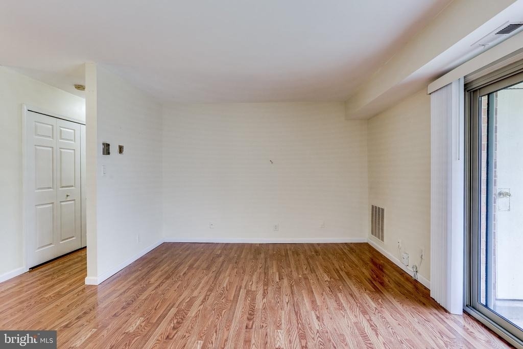 5968 Westchester Park Drive - Photo 15