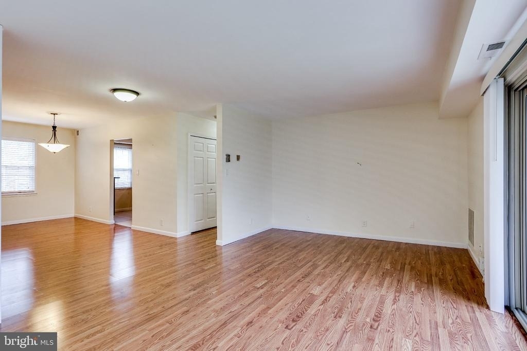 5968 Westchester Park Drive - Photo 13