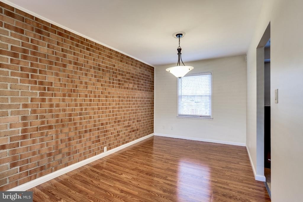 5968 Westchester Park Drive - Photo 4