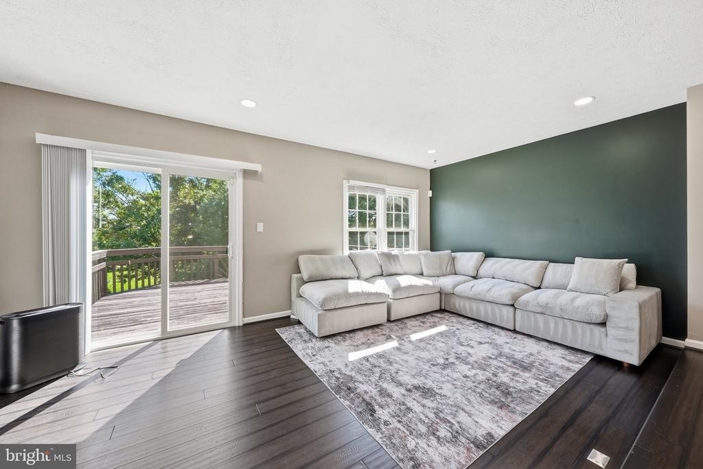 11621 Cosca Park Drive - Photo 7