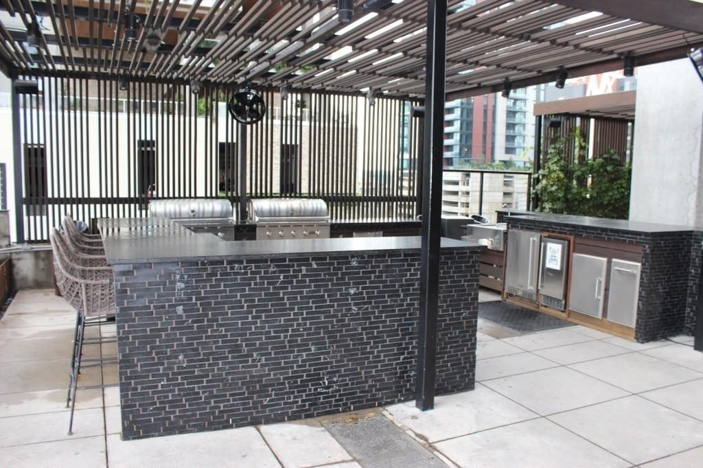70 Rainey St - Photo 29