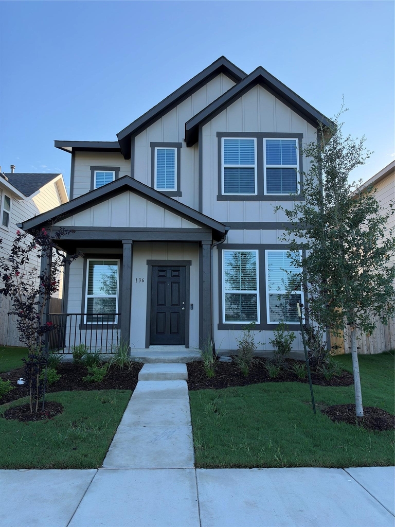 136 Hartson Dr - Photo 0