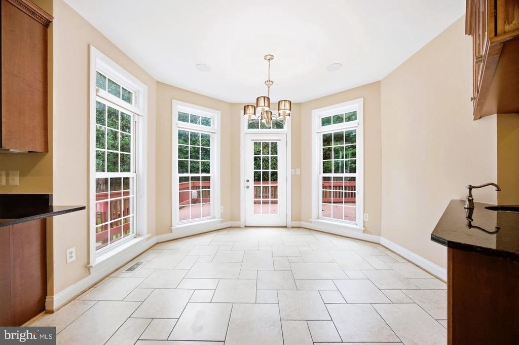 5818 Bradley Boulevard - Photo 21