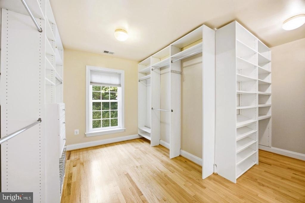 5818 Bradley Boulevard - Photo 30